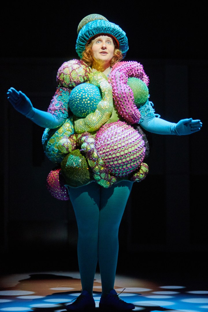 Amy Booth-Steel in A Pacifist's Guide To The War On Cancer. Photo by Mark Douet _31B7748.jpg