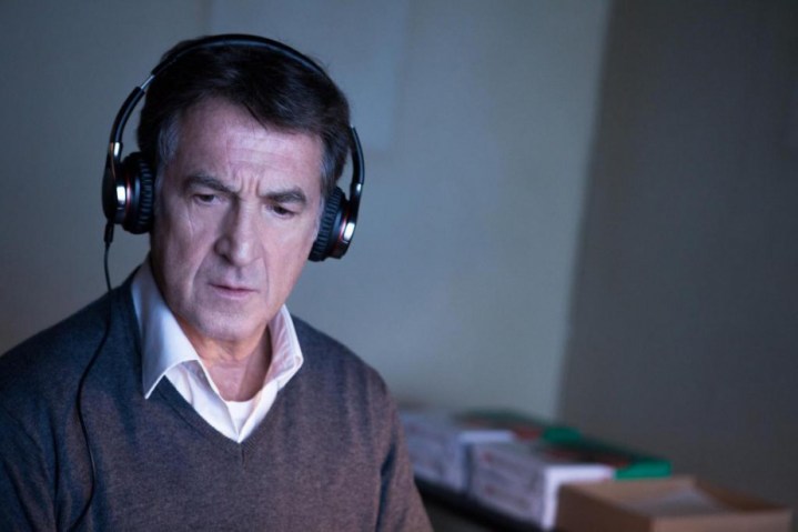 1364759-francois-cluzet-plonge-film-espionnage