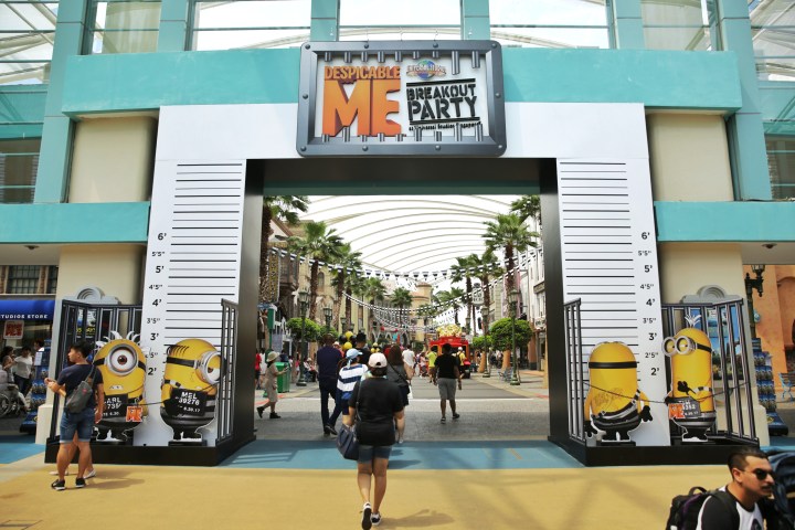 USS Despicable Me Breakout Party - Entrance