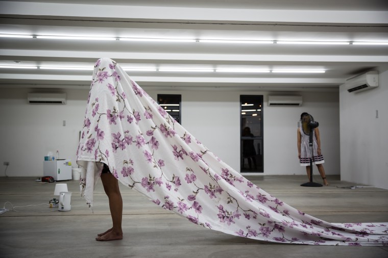 RAW Moves - Walk Slowly Performance-2 (Photo Bernie Ng).jpg