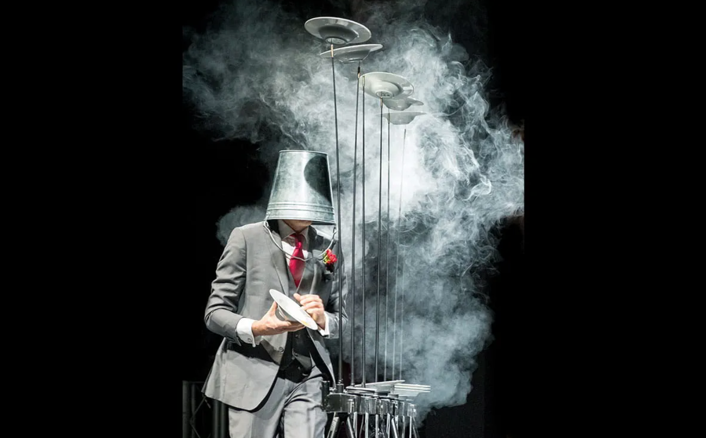★★★★☆ Circus Review: Der Lauf (The Way Things Go) by Les Vélocimanes Associés